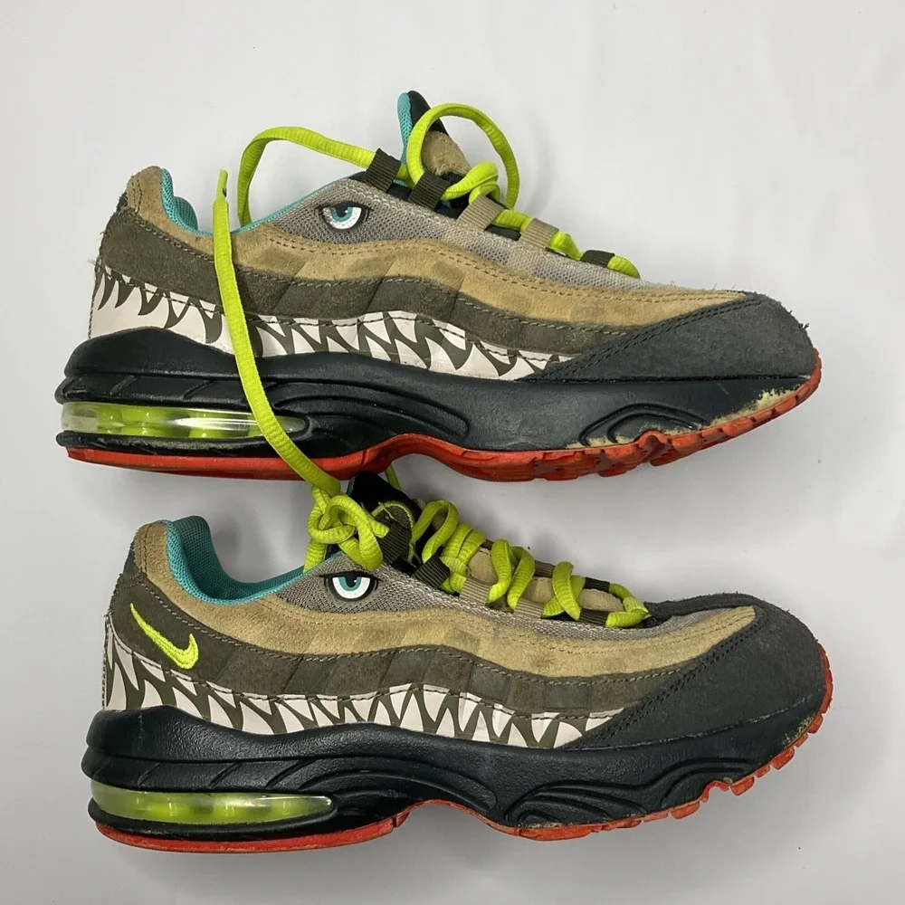 Nike Air Max 95 Sneakers Youth GS Sz 3Y Shoes 